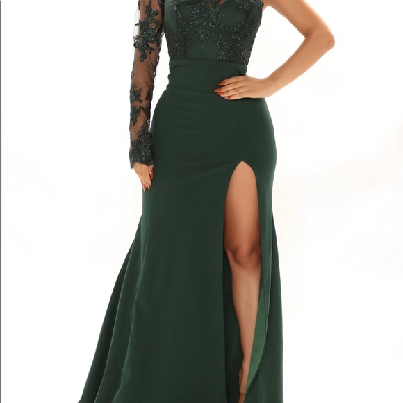 Emerald Green Fashion Nova Lace Maxi Dress, Size Small - Picture 6 of 10